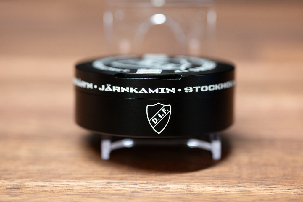 Djurgårdens IF (Black Edition) - Limited edition Snusdosa I Aluminium
